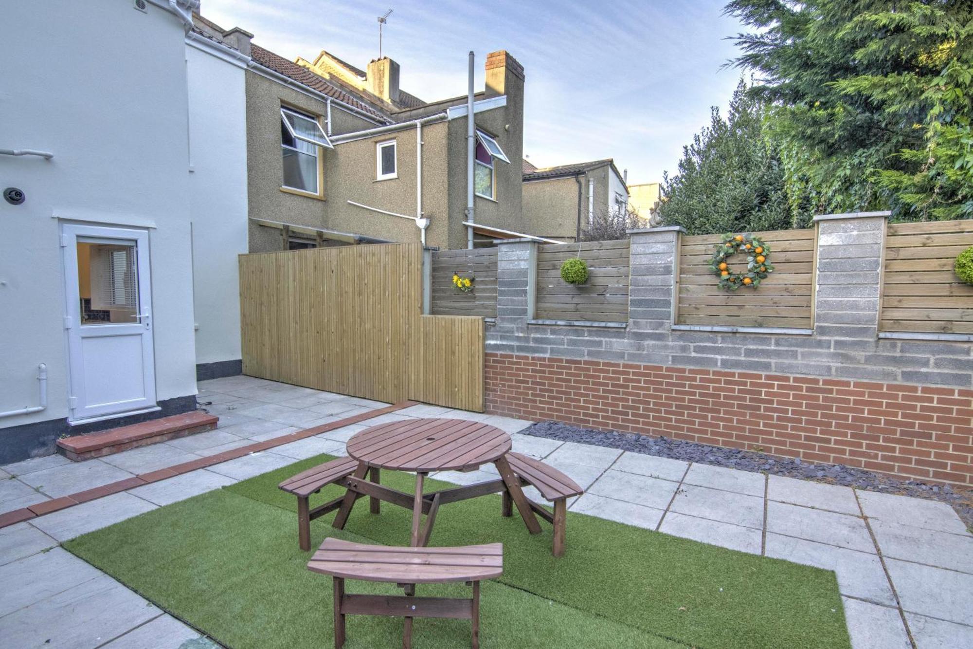 Stunning Brand New Home In St George Bristol Dış mekan fotoğraf